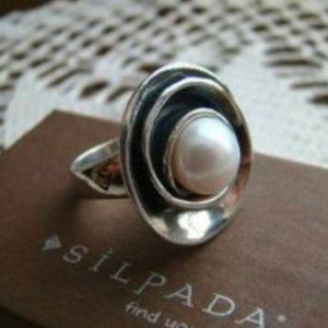 Silpada sterling silver Lily Pearl ring size 7